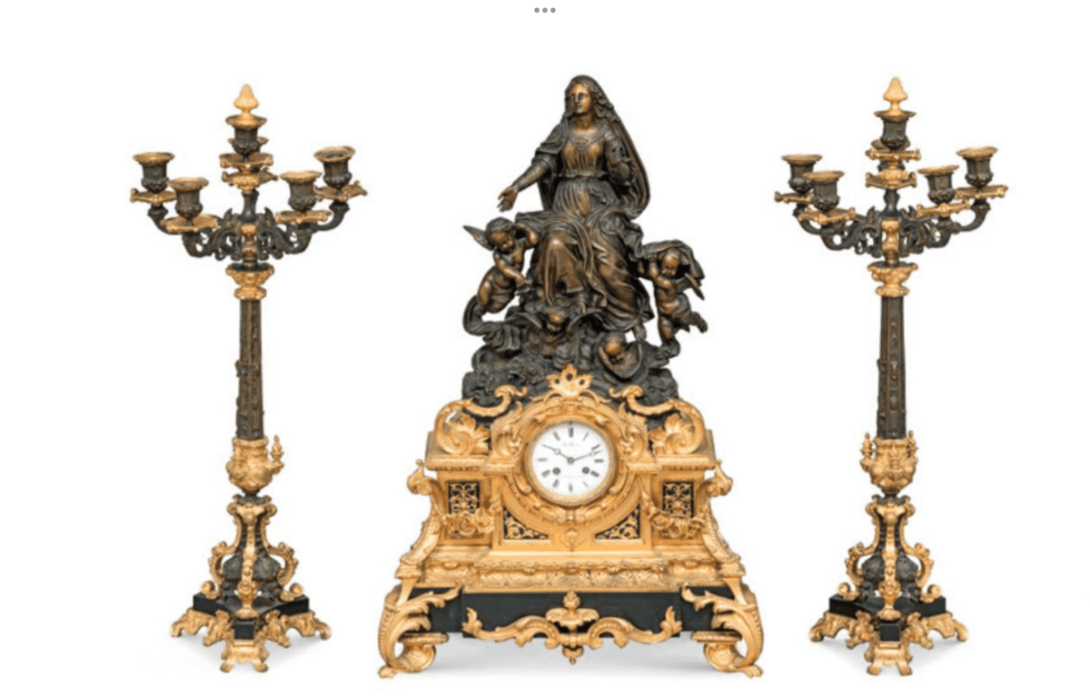 Három részes francia kandalló óra kandelláber párral