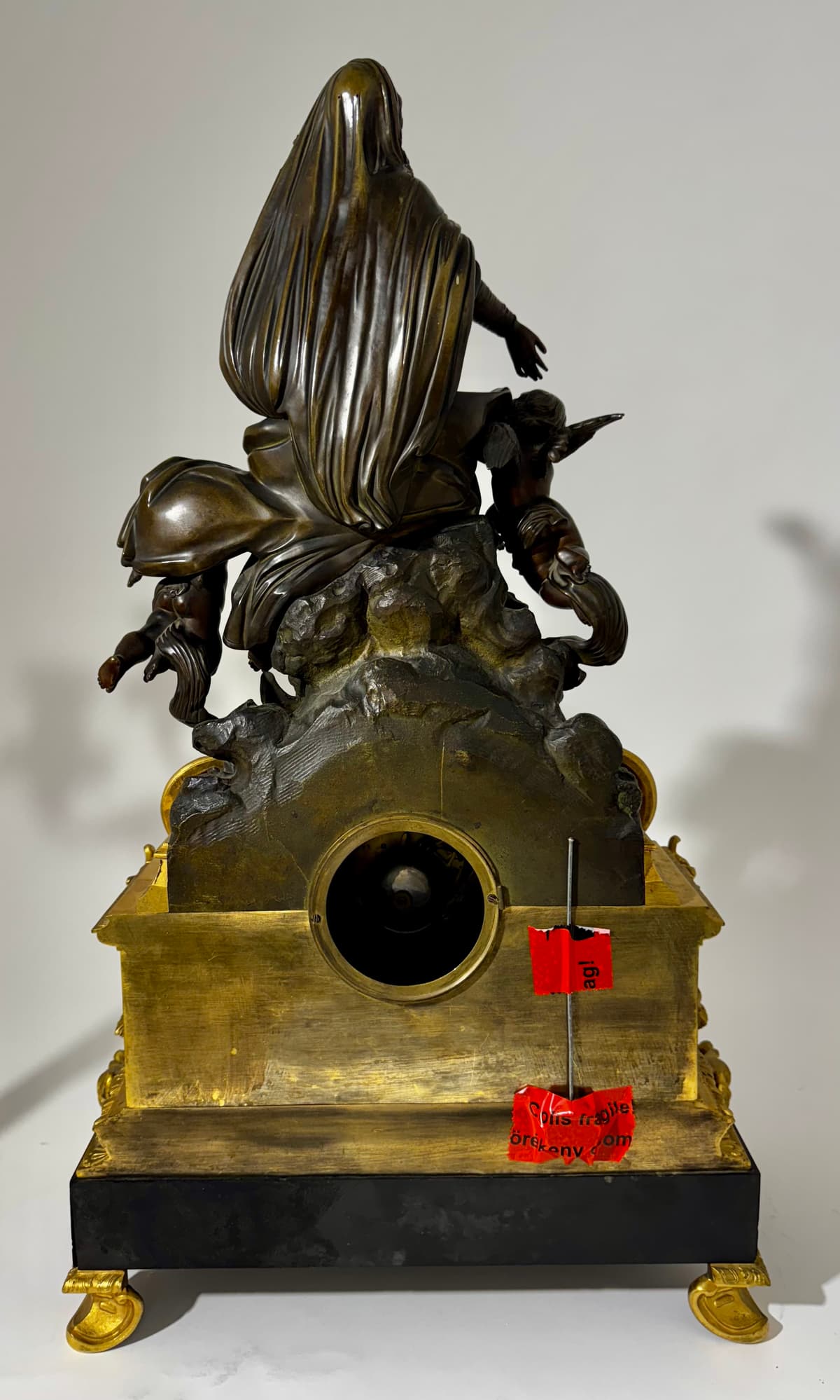 Három részes francia kandalló óra kandelláber párral