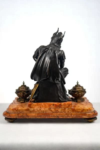Desk set with a figure of Mars