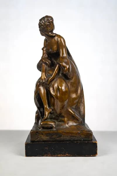 Bronze sculpture “Preparing for the Ball” by Szigfrid Pongrácz