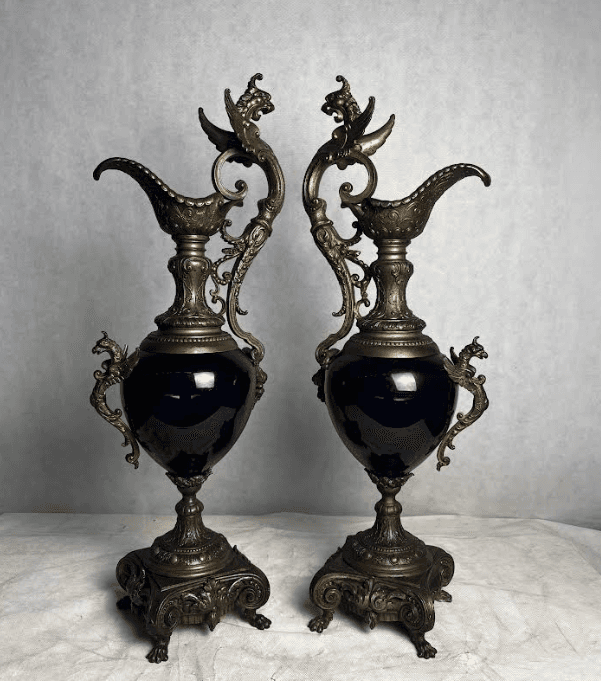 Díszkancsó pár sárkány díszítéssel 19.század