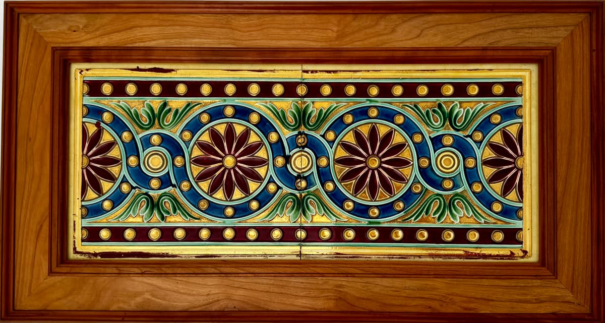 Zsolnay épület dísz kerámia