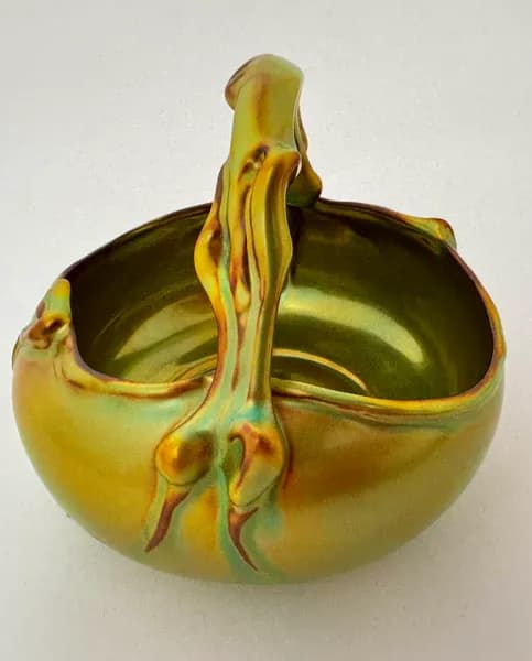 Zsolnay Bonbonier serving bowl with handles