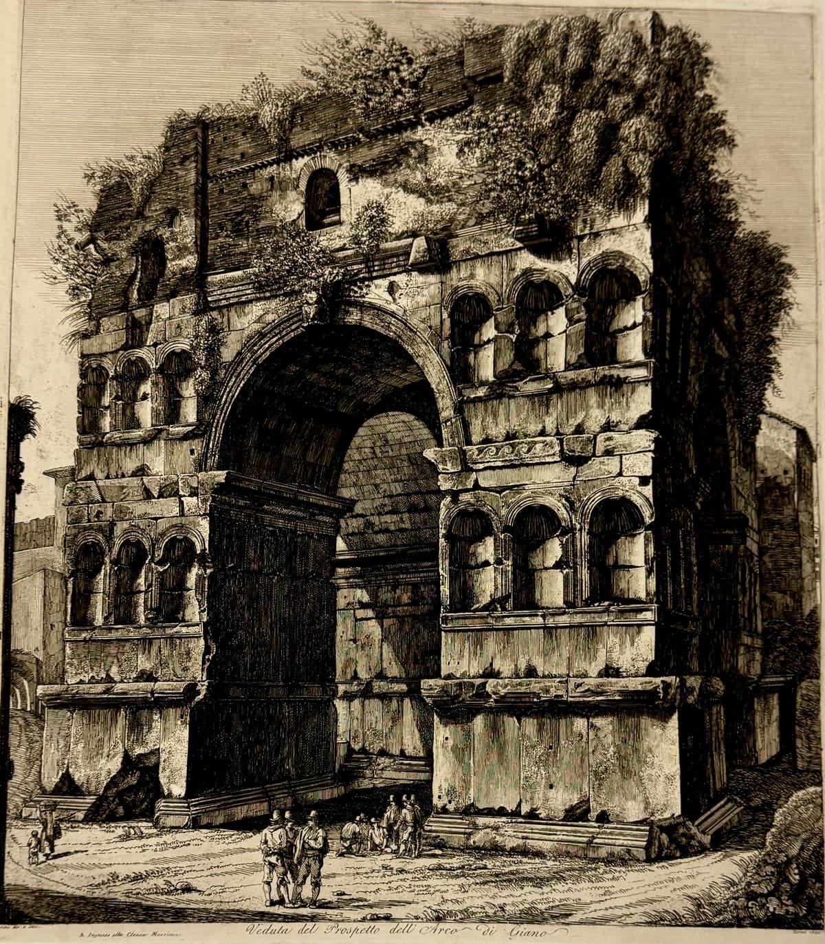 Janus-ív homlokzatának látképe