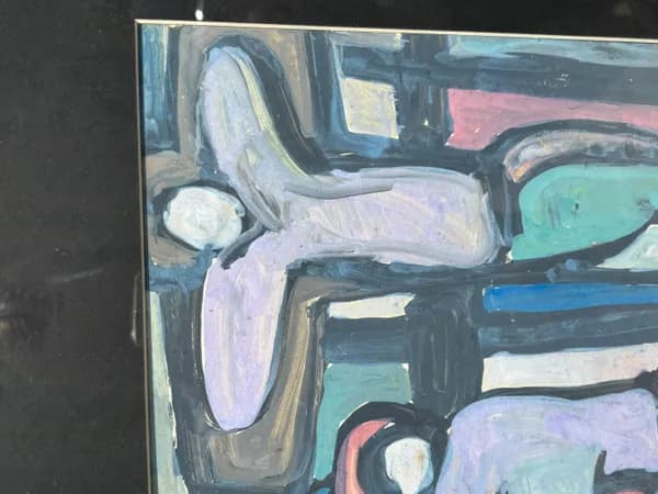 Figures Trapped in Colors