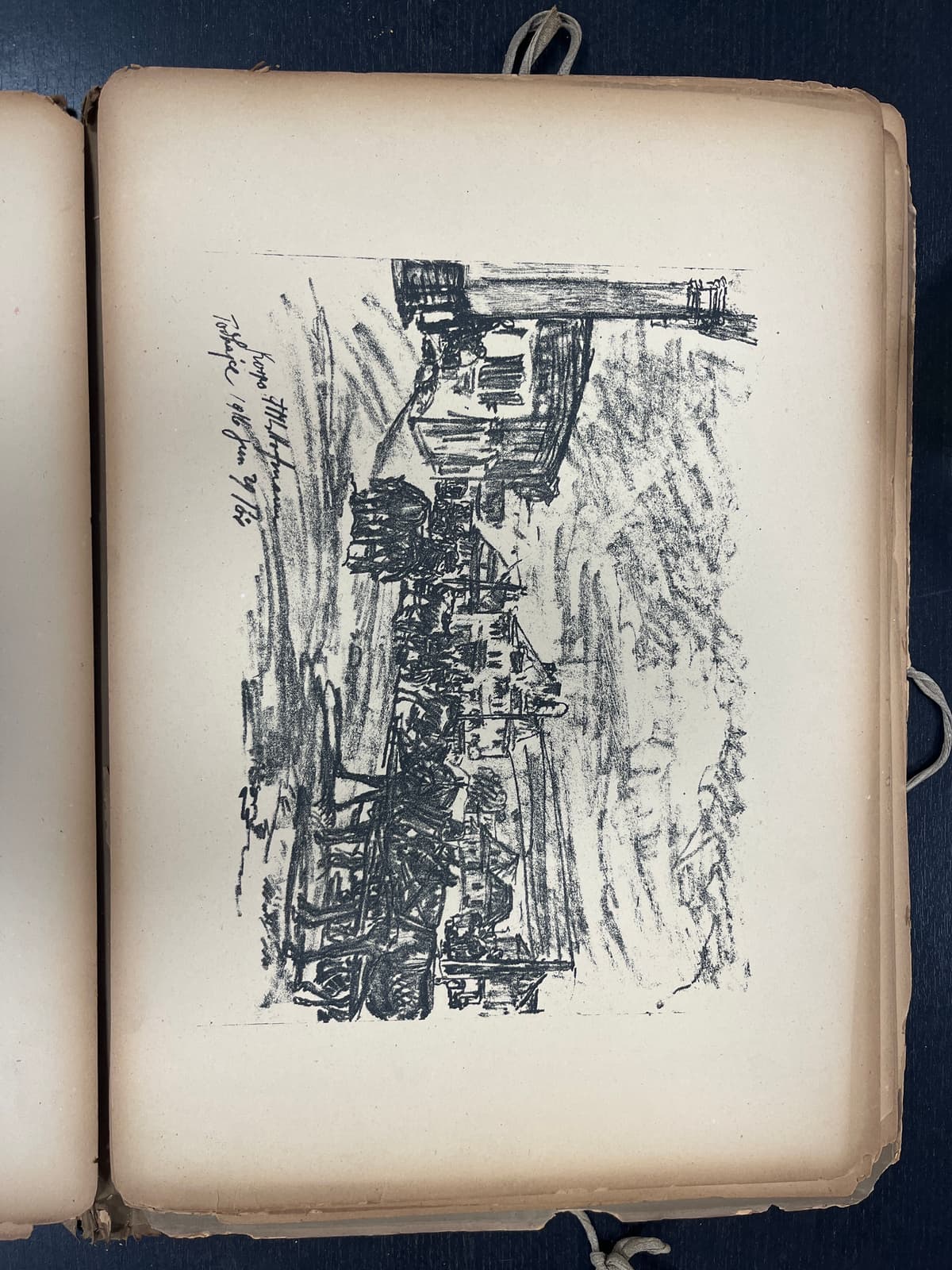 16 eredeti harctéri litográfia egy kötetben