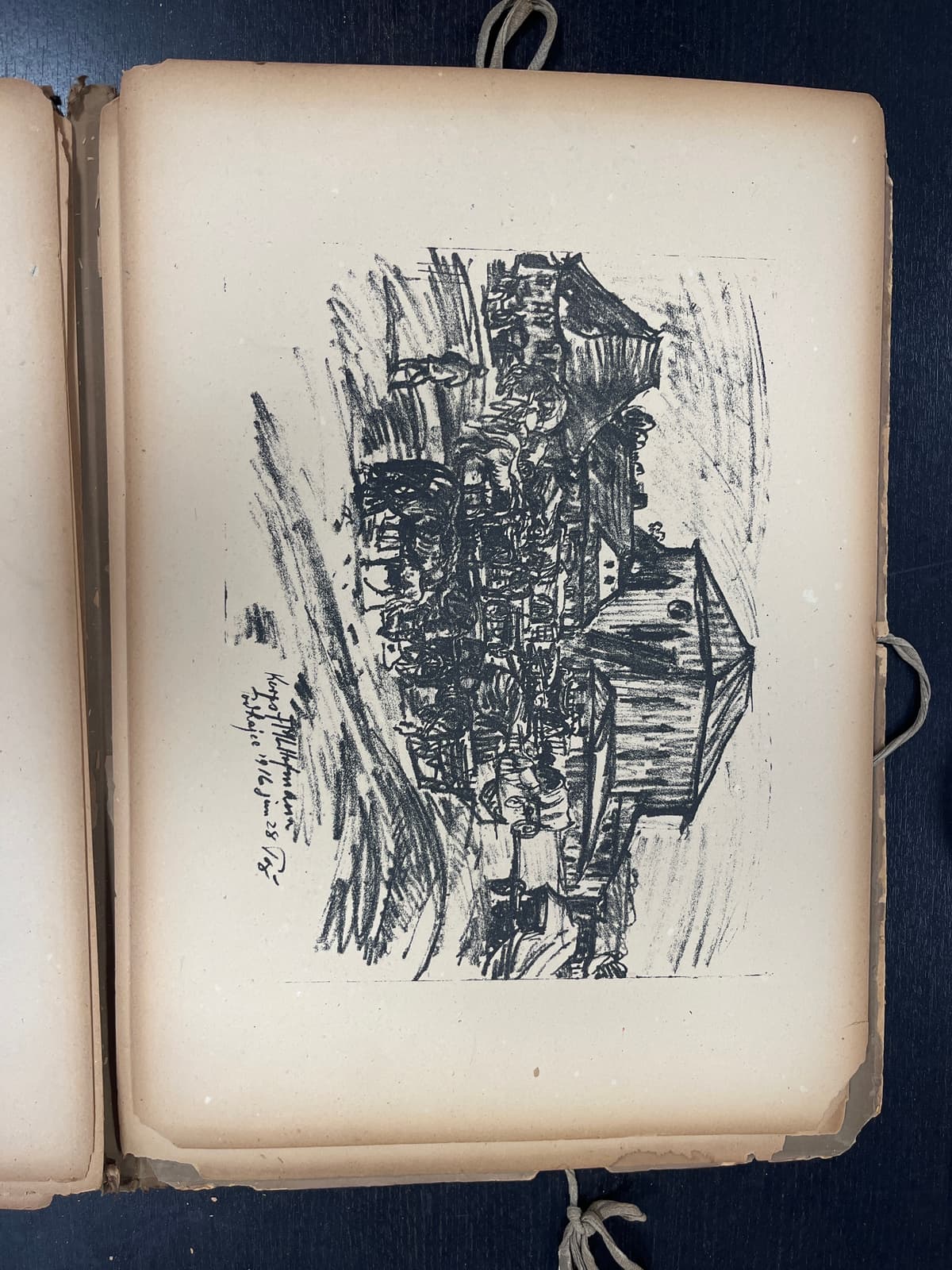 16 eredeti harctéri litográfia egy kötetben